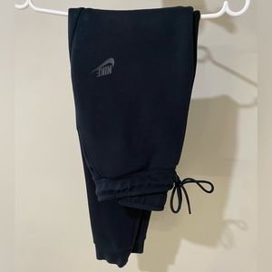 Men’s Black Nike Tech Fleece Joggers